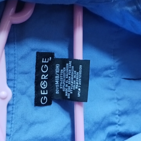 👕10/$30 BOYS 8/10 Blue Button Down Shirt Box 12 - Picture 3 of 5